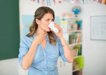 هل جرثومة المعدة تسبب صعوبة في البلع