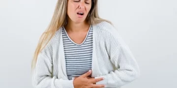 ألم فم المعدة والصدر