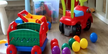 ألعاب-الأطفال-البلاستيكية