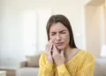 متى ينتهي ألم خراج الأسنان؟