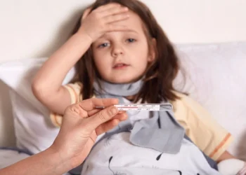 ماذا يحدث للأطفال عند تناول الباراسيتامول؟